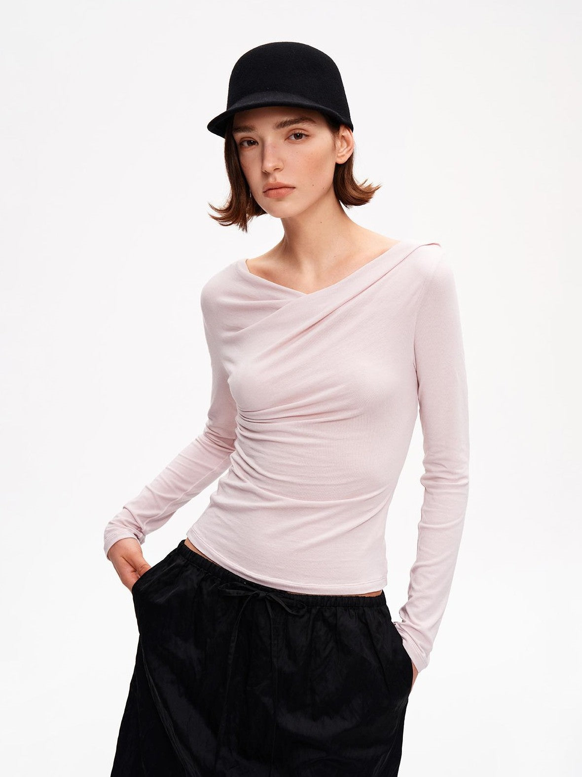STRIKE A POSE Ruched Knit Slim Fit Lyocell Women&
