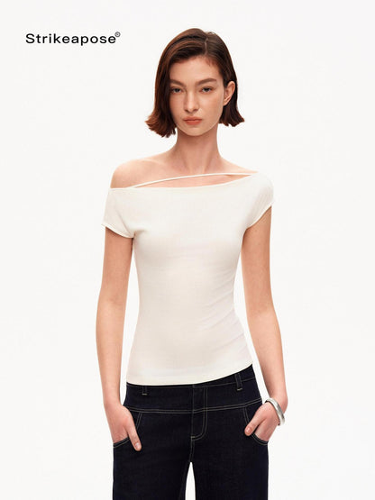 STRIKE A POSE Soft Wool Knit Asymmetrical Slim Women&