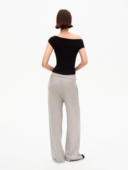 STRIKE A POSE Soft Wool Knit Asymmetrical Slim Women&