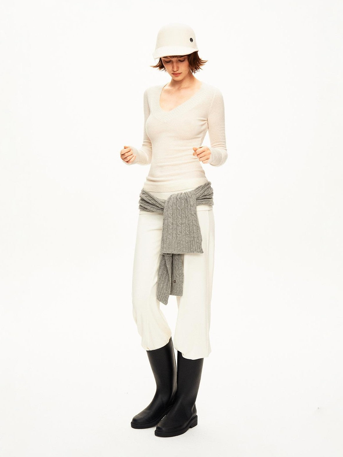 STRIKE A POSE Solid Knit Low Rise Flared Wool Blend Women&