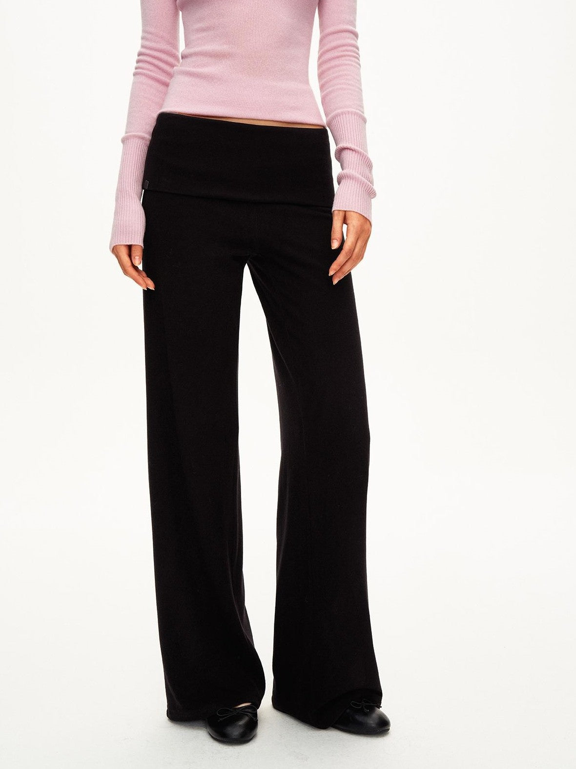 STRIKE A POSE Solid Knit Low Rise Flared Wool Blend Women&