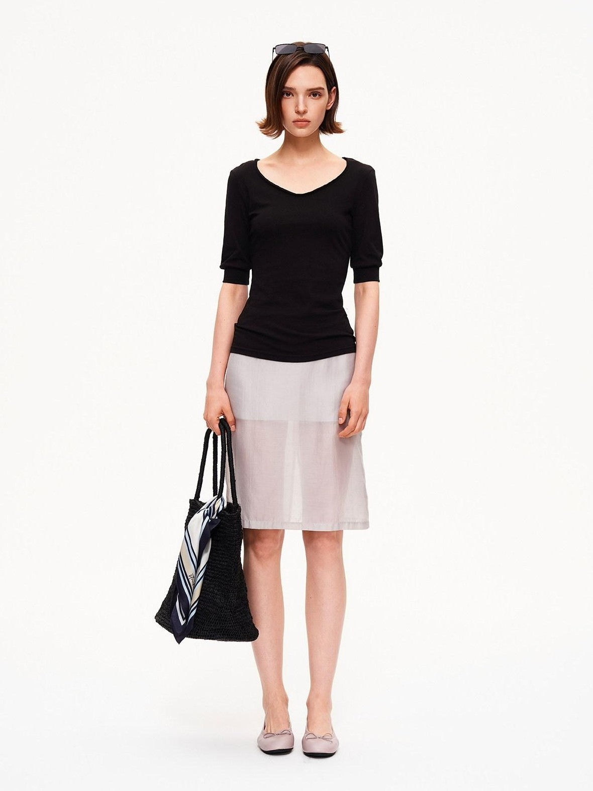 STRIKE A POSE Solid U Neck Cuffed Half Slim Waist Women&