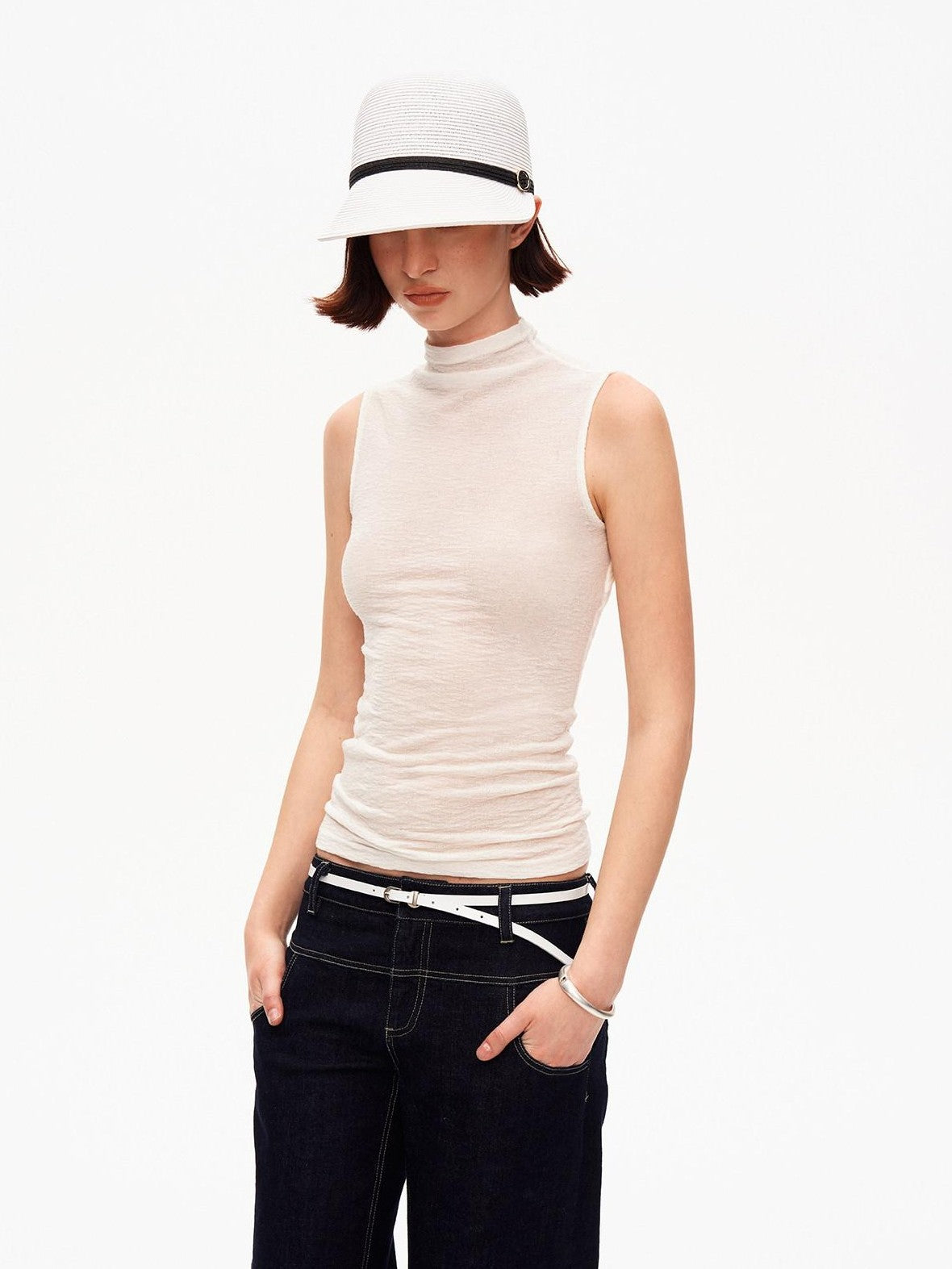 STRIKE A POSE Subtle Back Reveal Mock Neck Slim Knit Women&