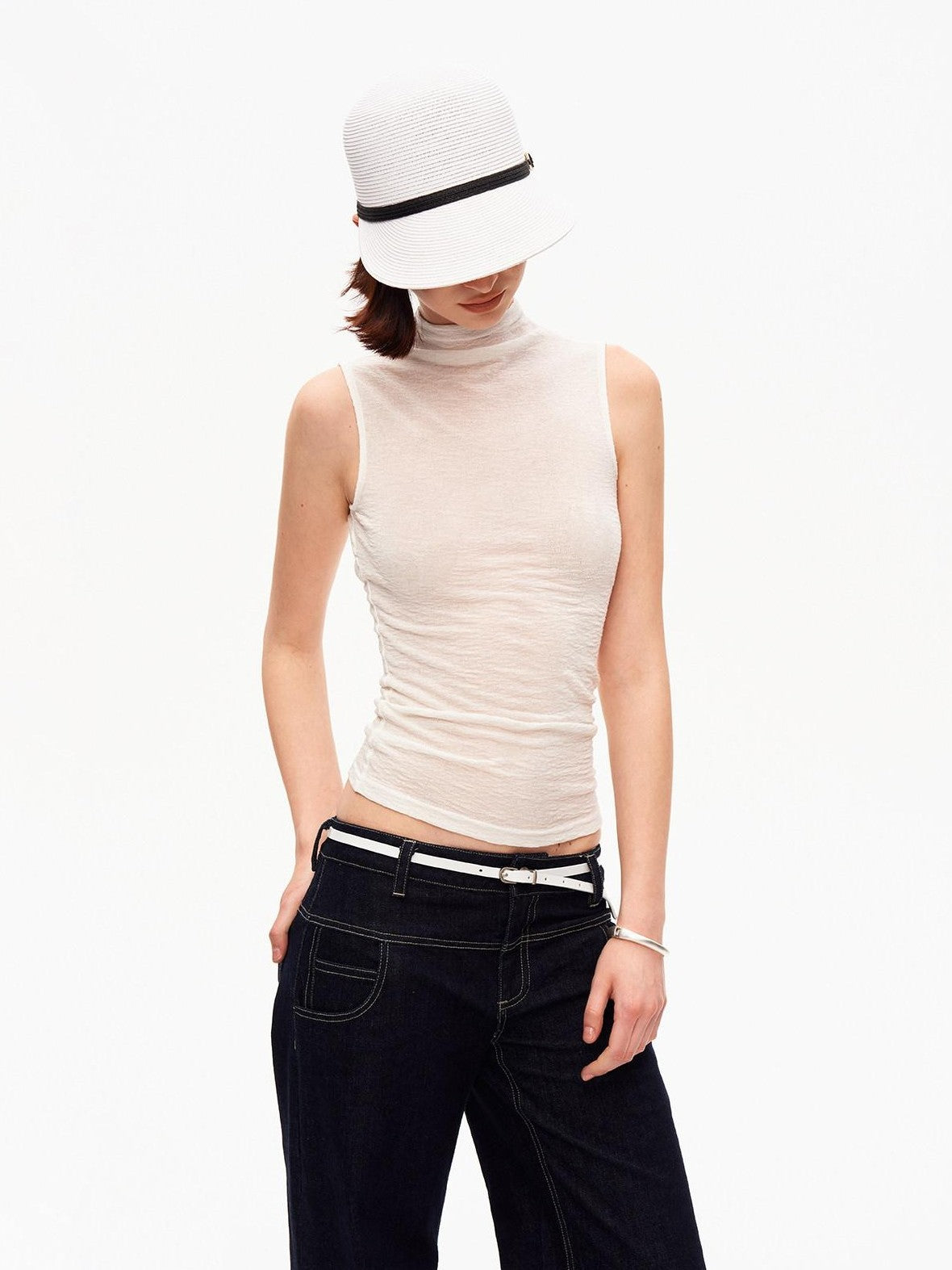 STRIKE A POSE Subtle Back Reveal Mock Neck Slim Knit Women&