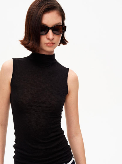 STRIKE A POSE Subtle Back Reveal Mock Neck Slim Knit Women&