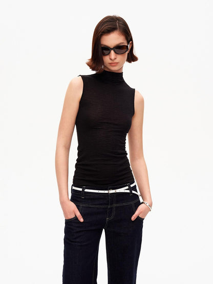 STRIKE A POSE Subtle Back Reveal Mock Neck Slim Knit Women&