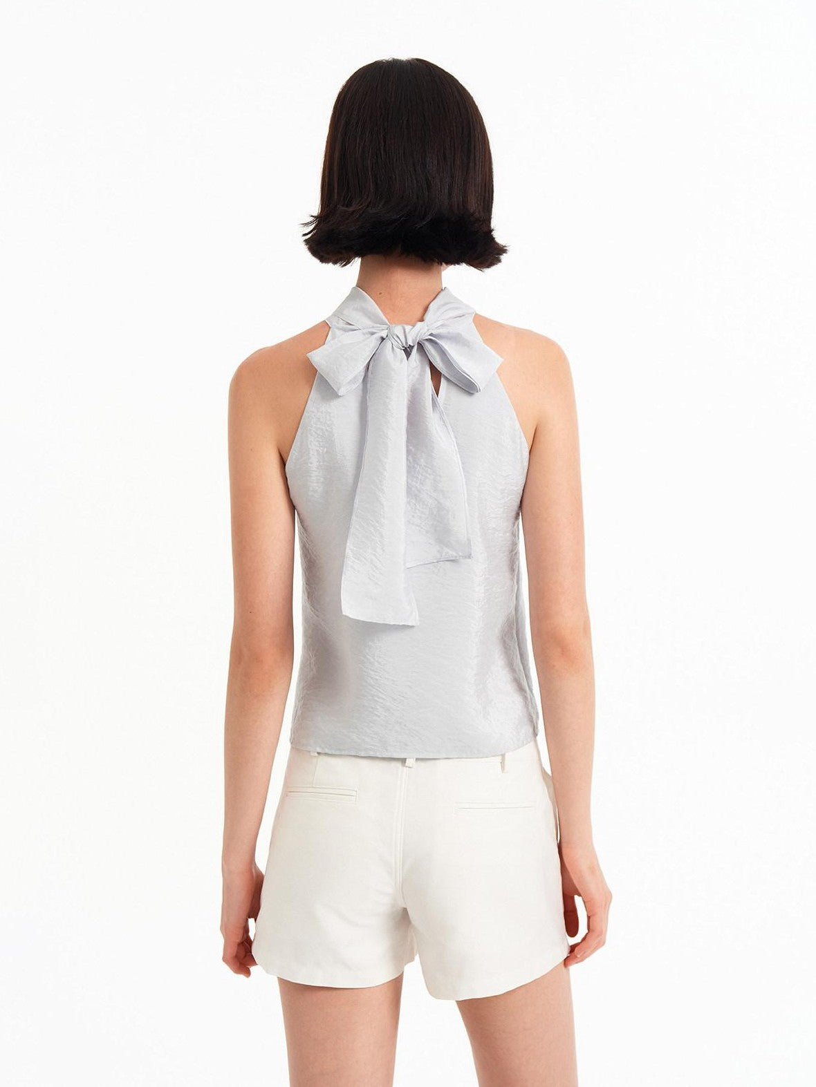 STRIKE A POSE Textured Convertible Stand Collar Ruffle Button Slim Women&