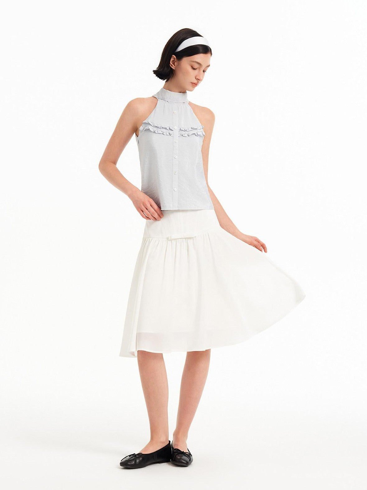 STRIKE A POSE Textured Convertible Stand Collar Ruffle Button Slim Women&