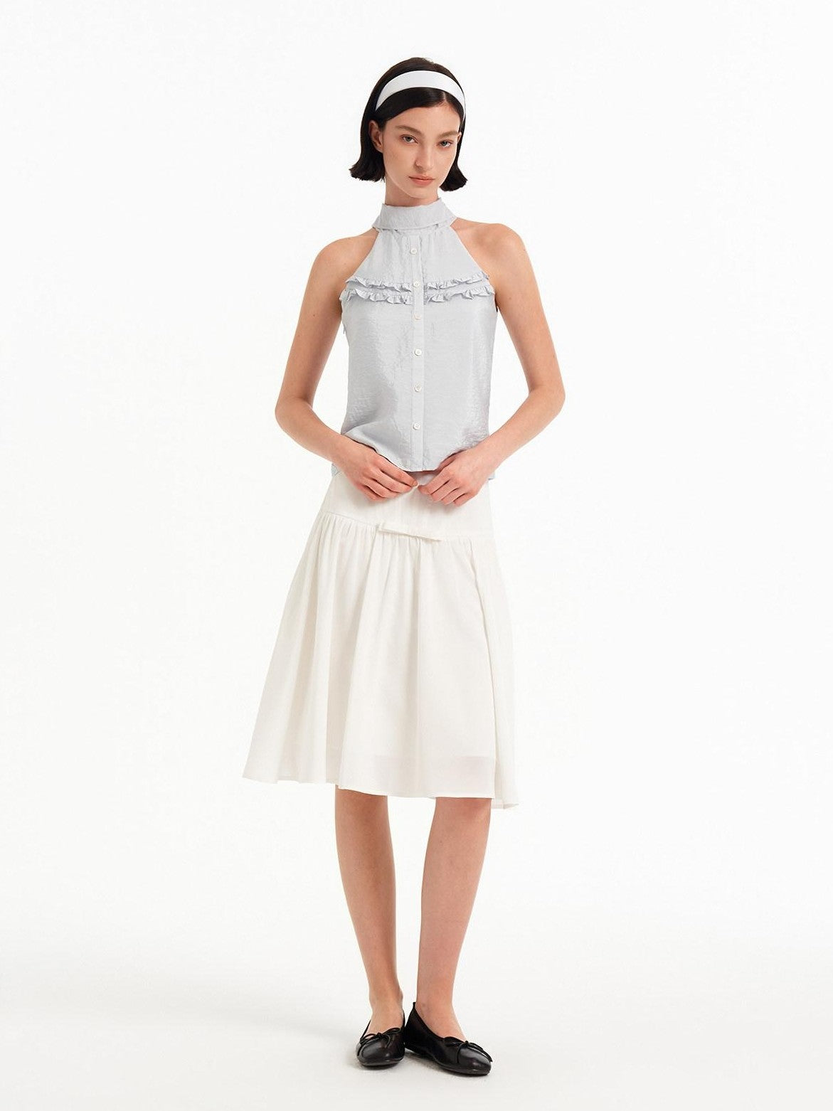 STRIKE A POSE Textured Convertible Stand Collar Ruffle Button Slim Women&