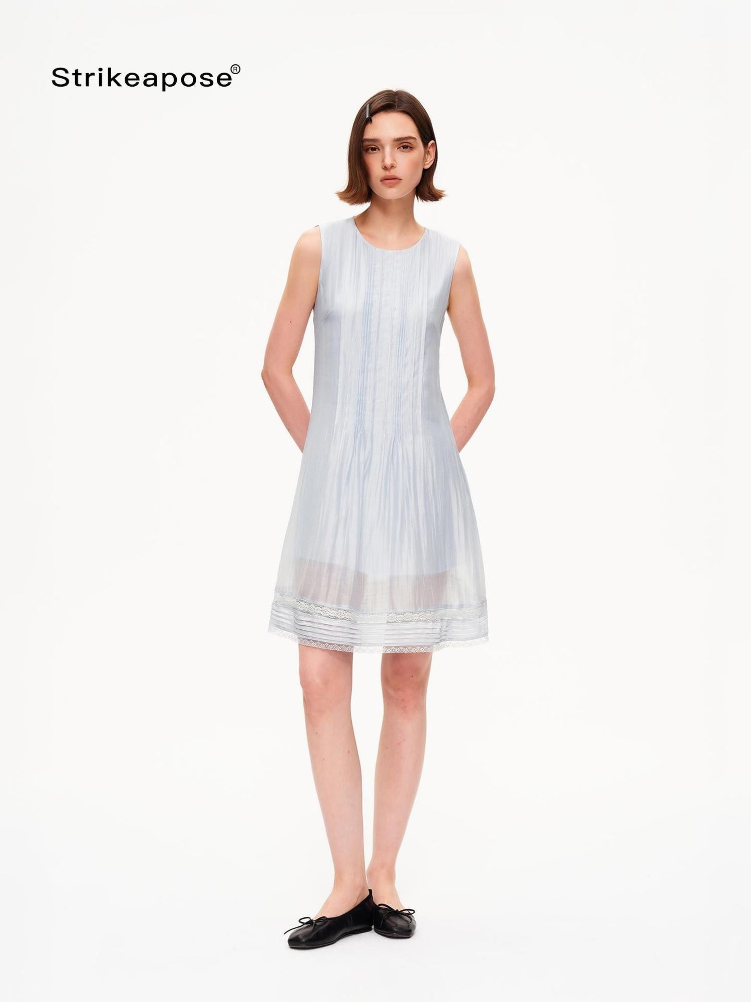 STRIKE A POSE Tuck Pleat Double Layer Aline Sleeveless Women&