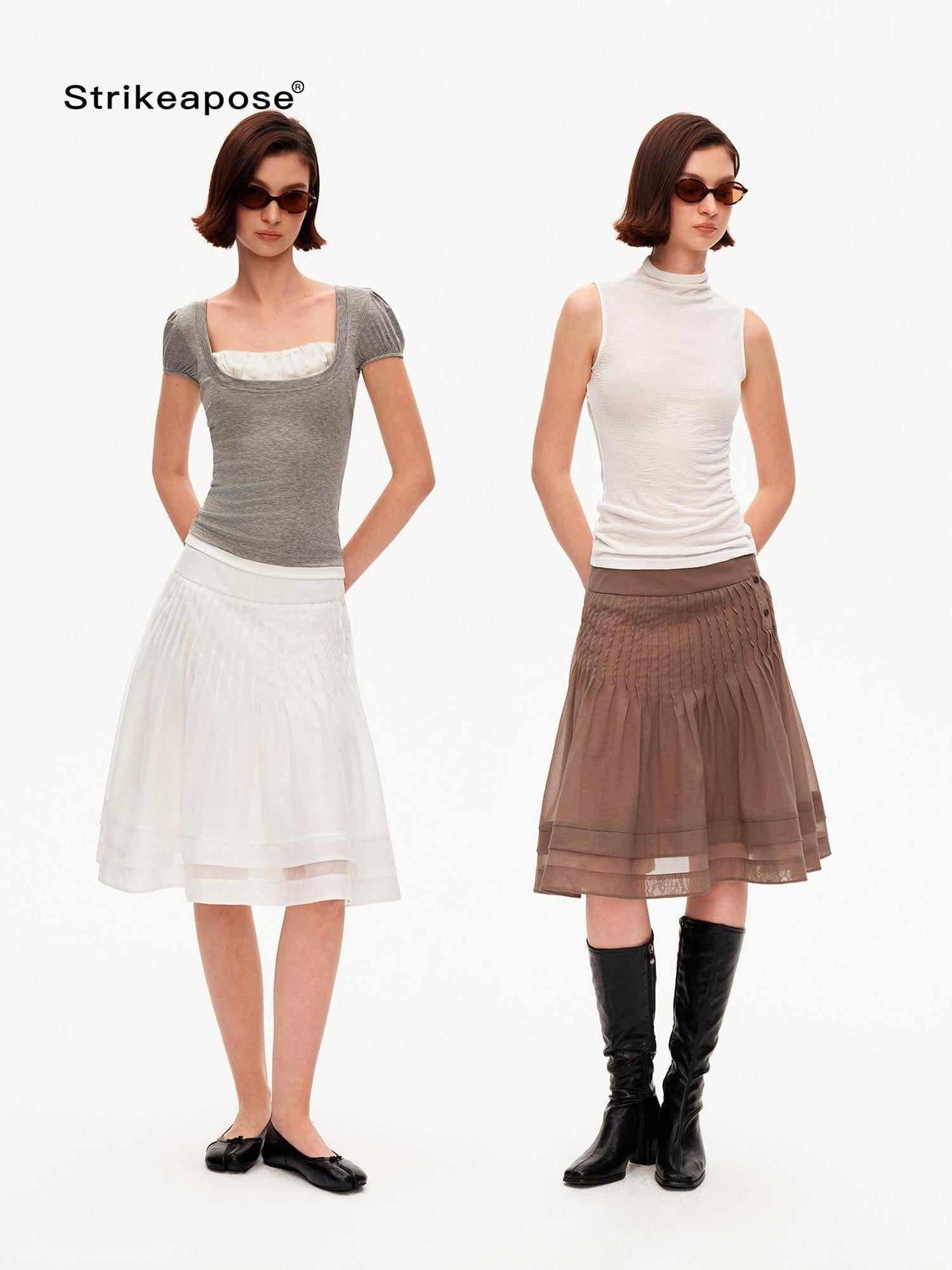 STRIKE A POSE Tuck Pleat Low Waist Zipper Women&