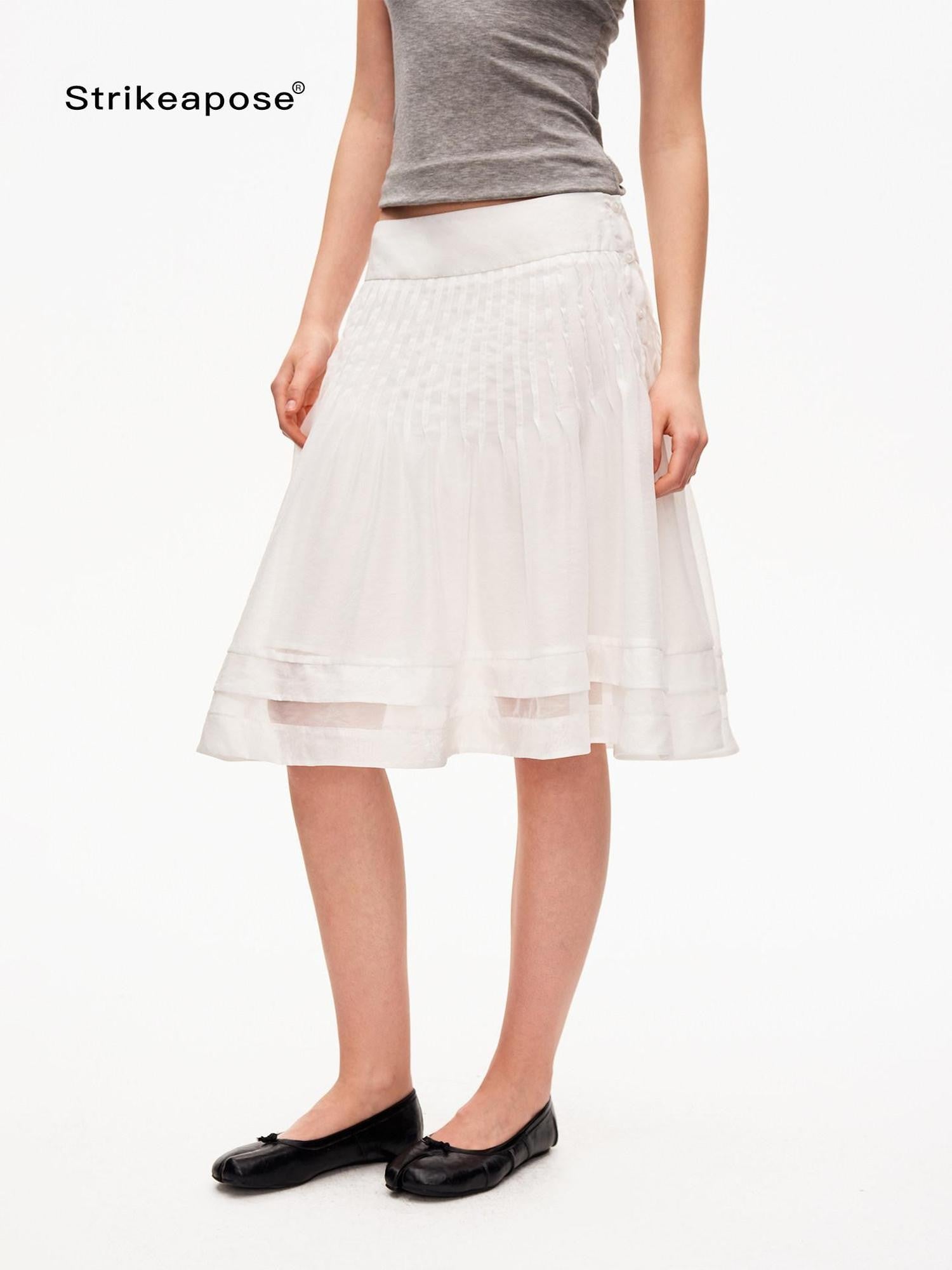 STRIKE A POSE Tuck Pleat Low Waist Zipper Women&