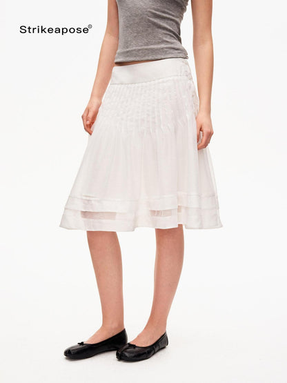 STRIKE A POSE Tuck Pleat Low Waist Zipper Women&