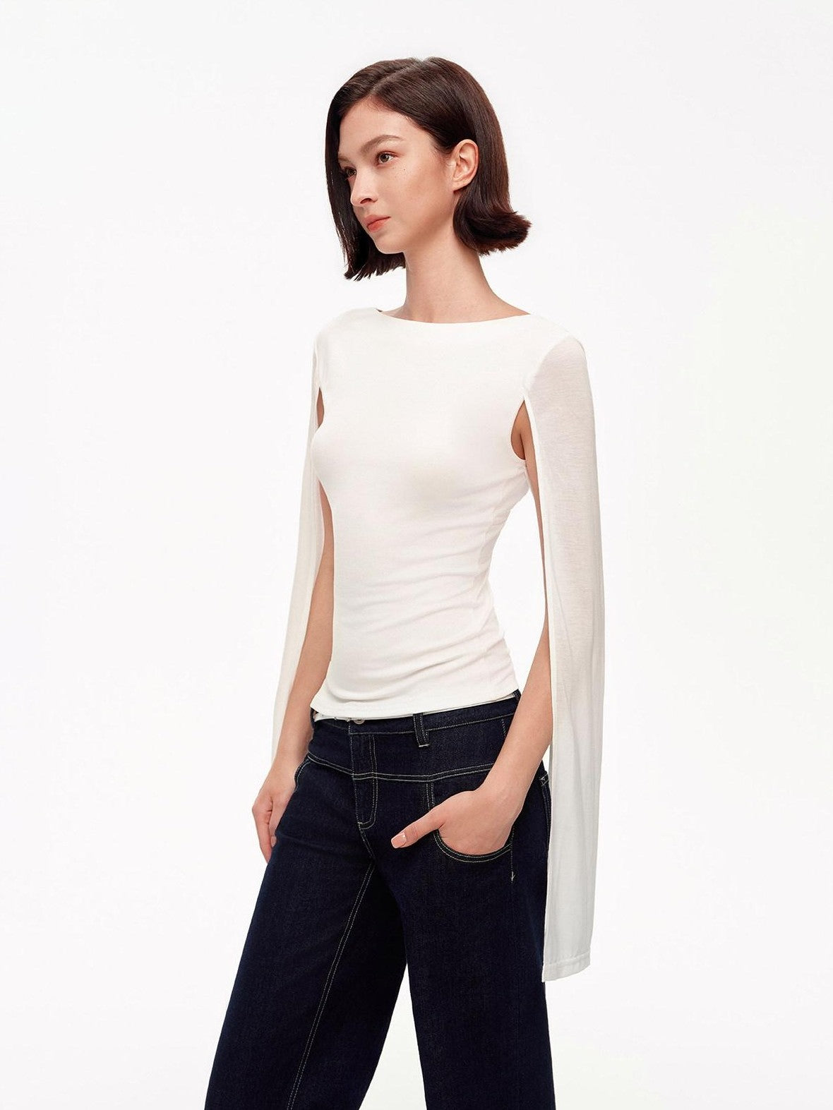 STRIKE A POSE Two Way V-neck Side Slit Mesh Sleeve Women&