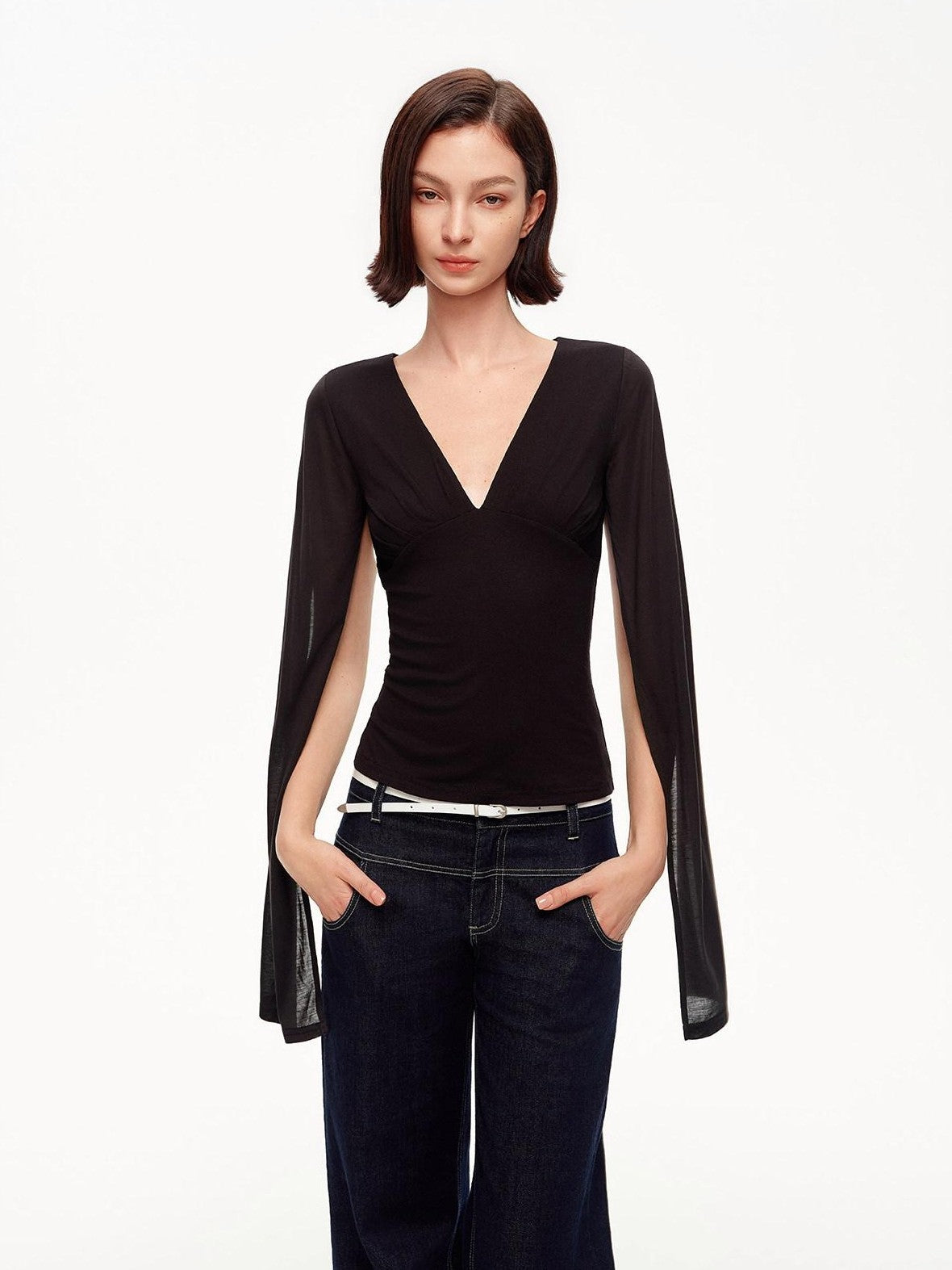 STRIKE A POSE Two Way V-neck Side Slit Mesh Sleeve Women&