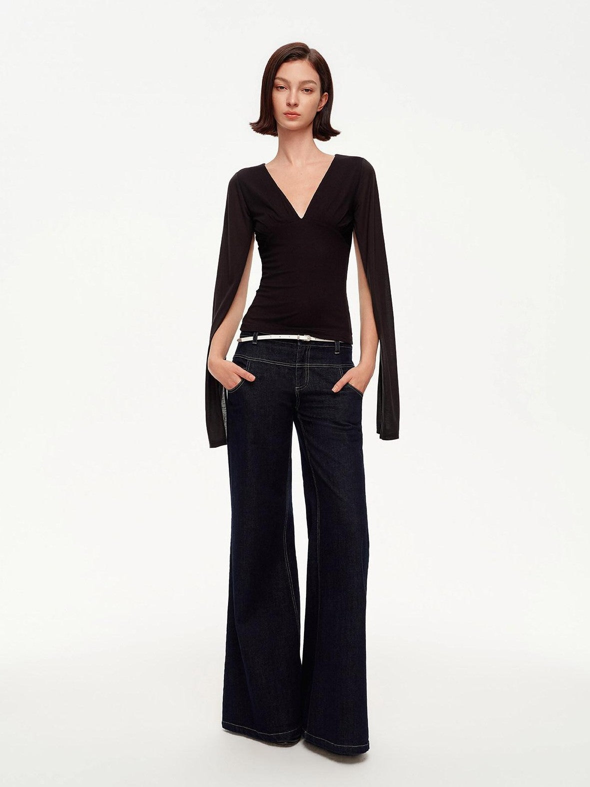 STRIKE A POSE Two Way V-neck Side Slit Mesh Sleeve Women&
