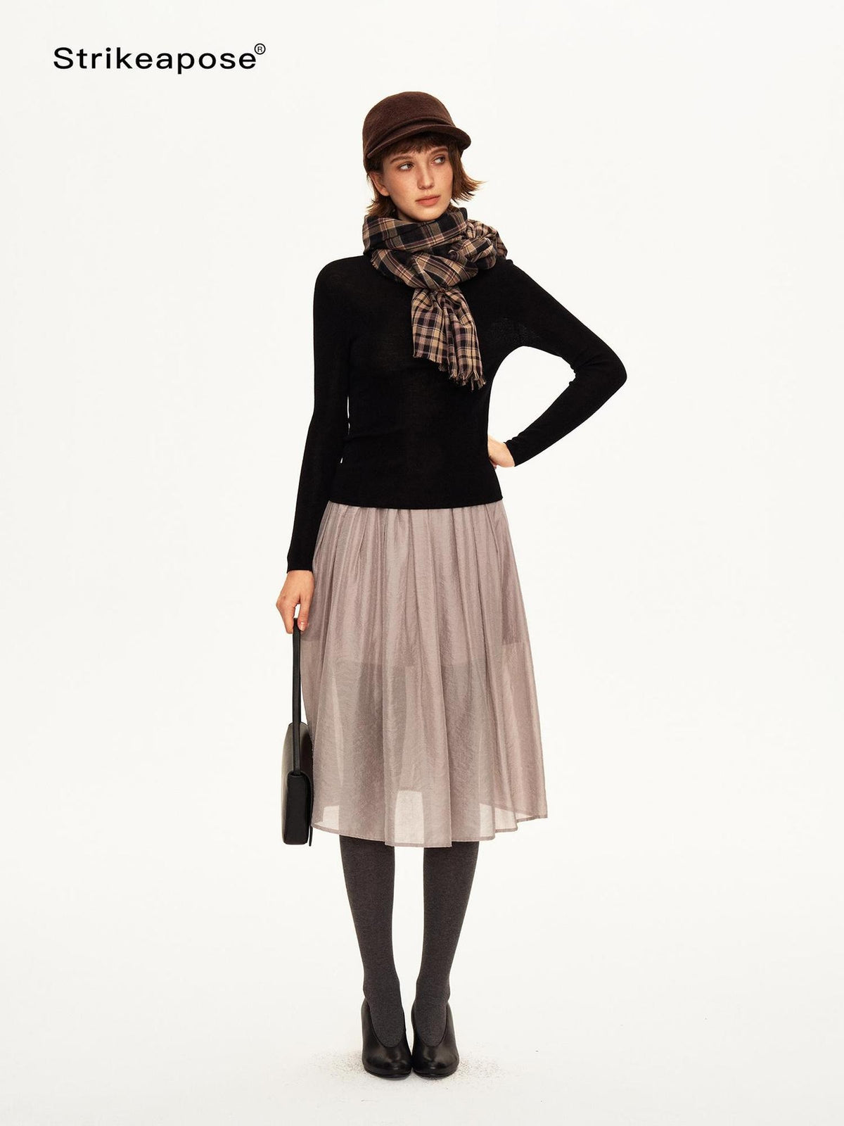 STRIKE A POSE Vintage Plaid Fringe Women&