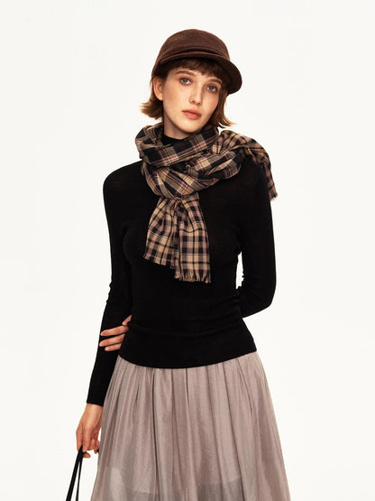 STRIKE A POSE Vintage Plaid Fringe Women&