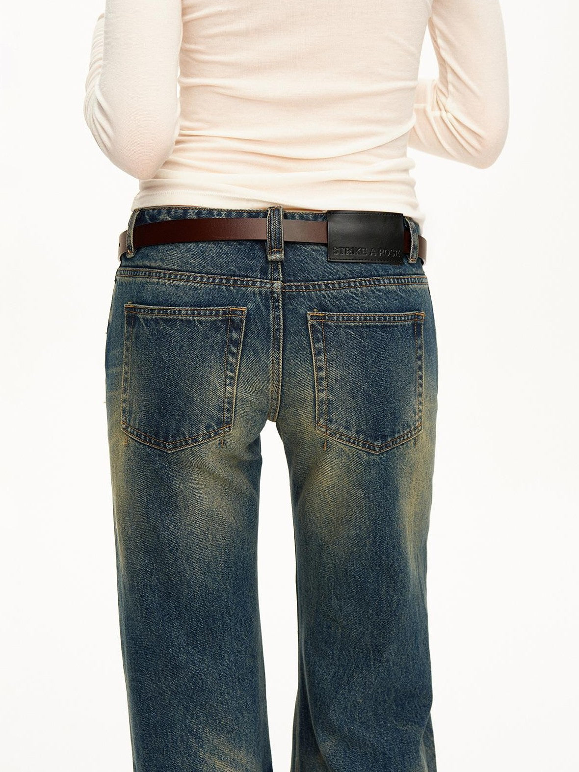 STRIKE A POSE Vintage Wash Distressed Modern Low Rise Cotton Women&