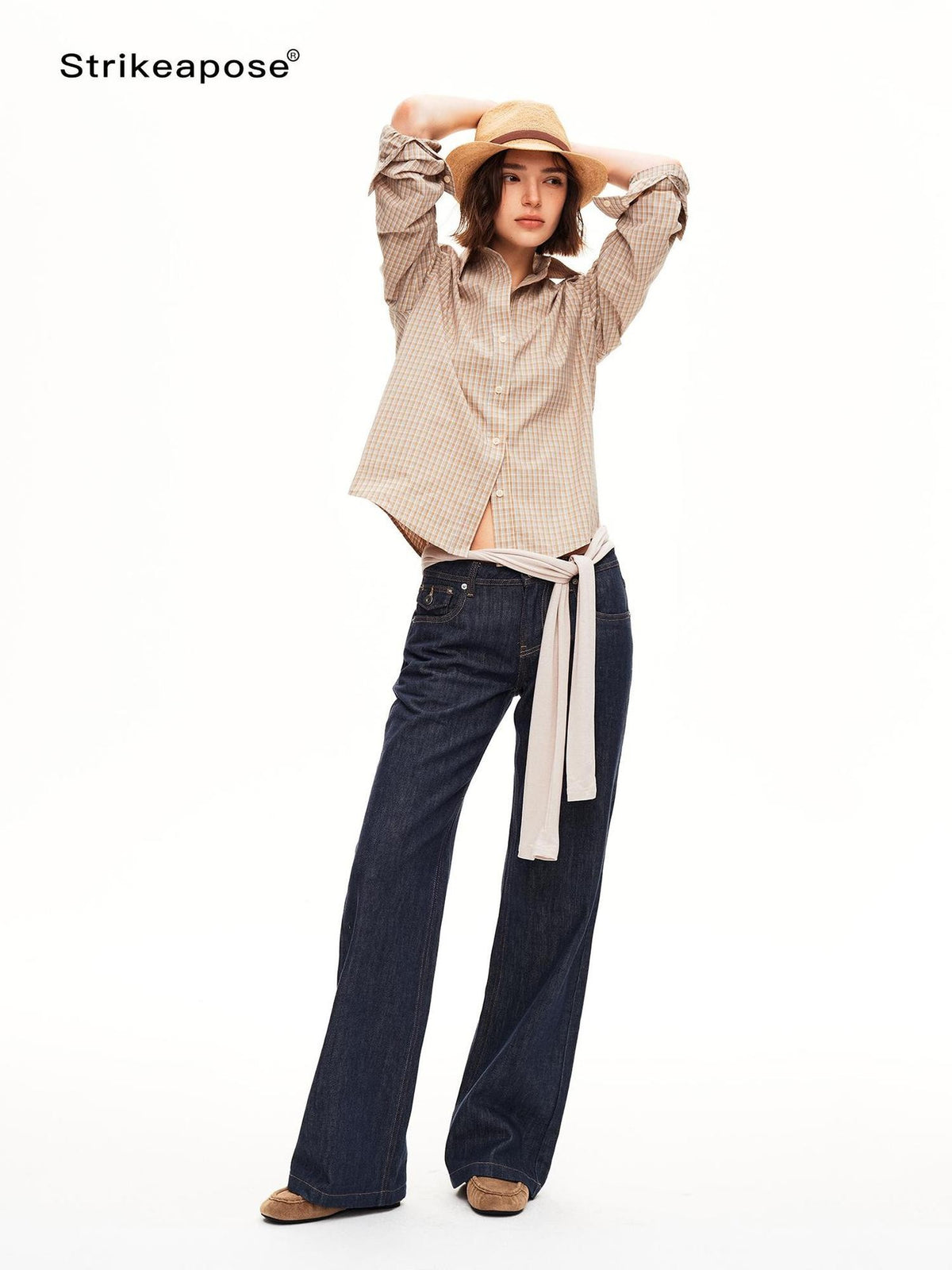STRIKE A POSE Washed Rivet Low Rise Cotton Women&
