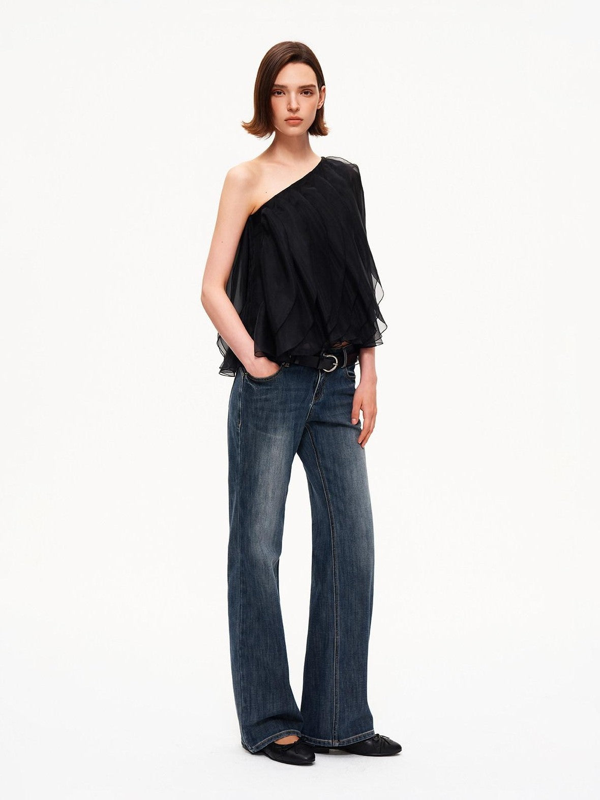 STRIKE A POSE Wavy Cut Panel Asymmetric One Shoulder Zippered Women&