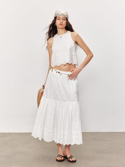 STRIKE A POSE White Embroidered Round Neck Short Sleeve Women&