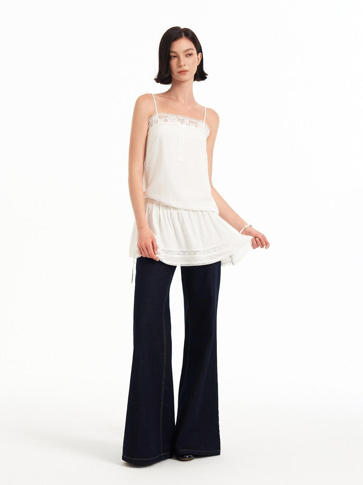 STRIKE A POSE White Pleated Lace Trim Button A Line Women&