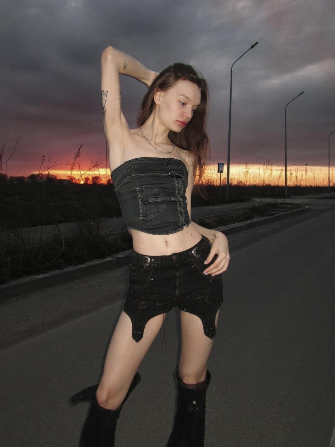 Flowers birds Market Shaped Washed Denim Tube Top