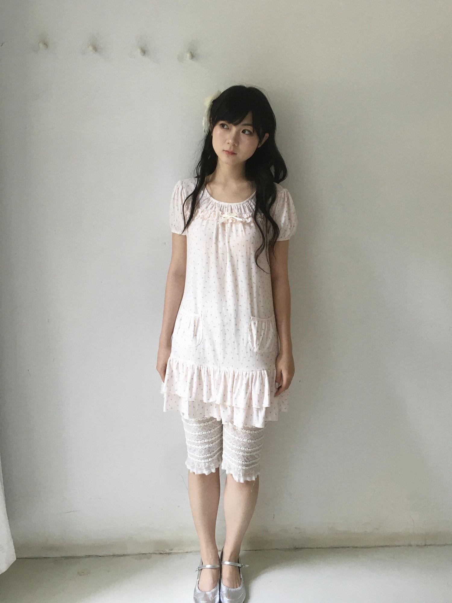 SicAstra Light Pink Ditsy Floral Ruffle Trim Puff Sleeve Women&