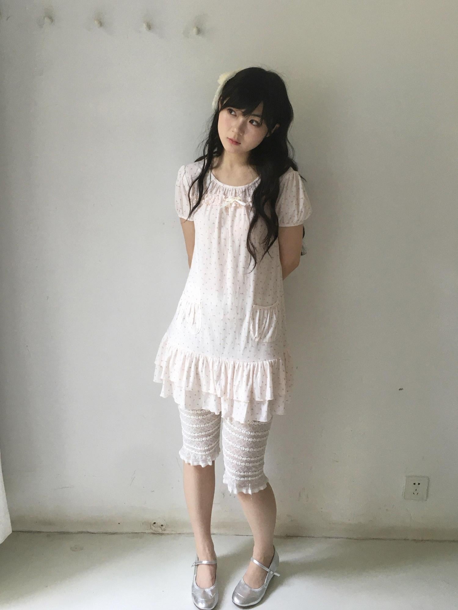 SicAstra Light Pink Ditsy Floral Ruffle Trim Puff Sleeve Women&
