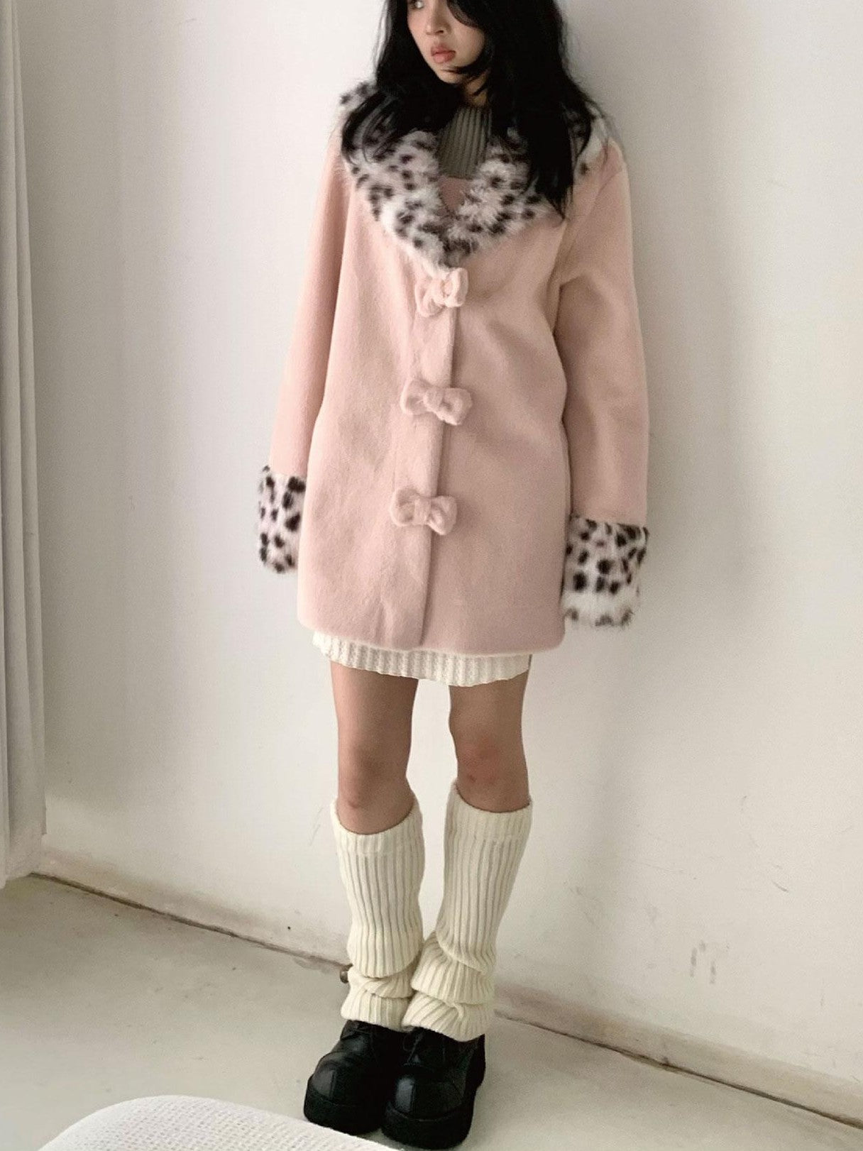 SicAstra Pink Leopard Print Bow Hidden Button Fur Collar Women&