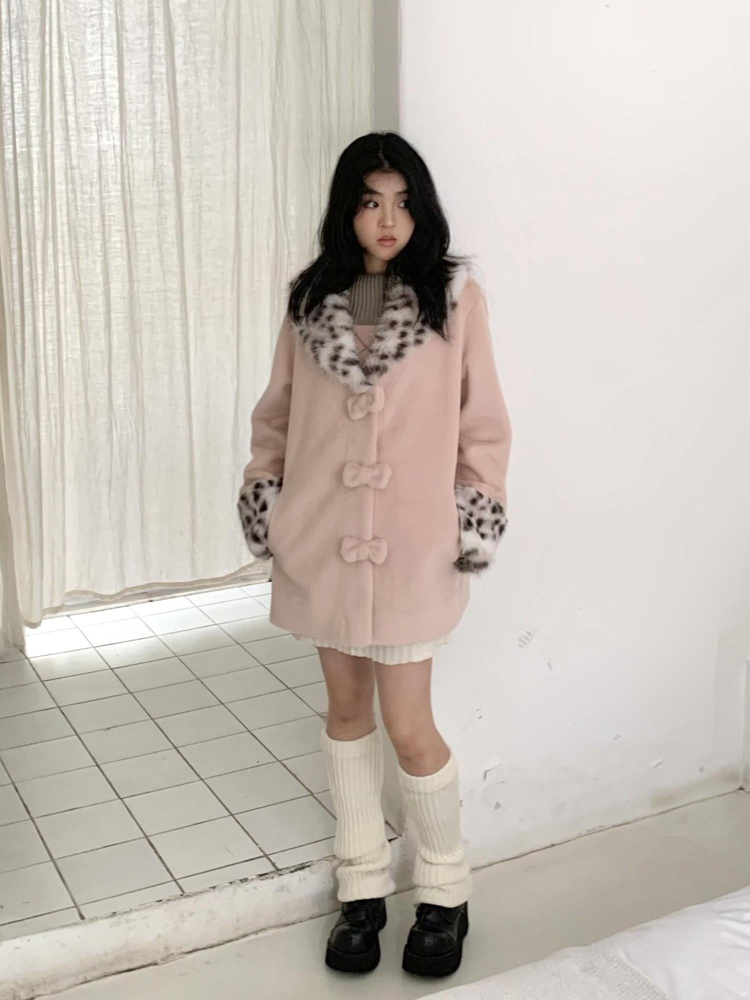 SicAstra Pink Leopard Print Bow Hidden Button Fur Collar Women&