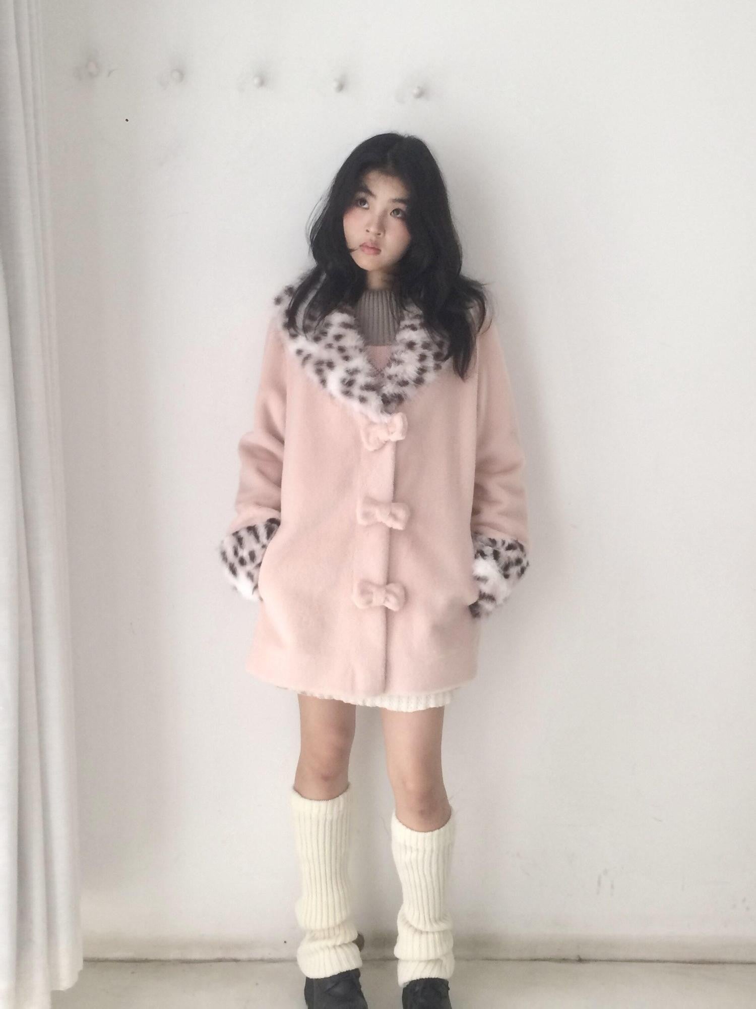 SicAstra Pink Leopard Print Bow Hidden Button Fur Collar Women&