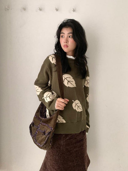 SicAstra Retro Leaf Jacquard Loose Round Neck Women&