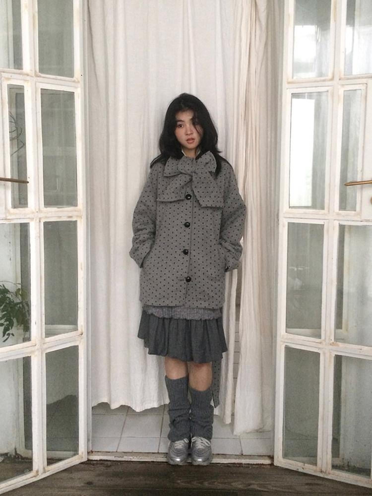 SicAstra Vintage Gray Knit Patchwork Flower Bud Pleated Women&