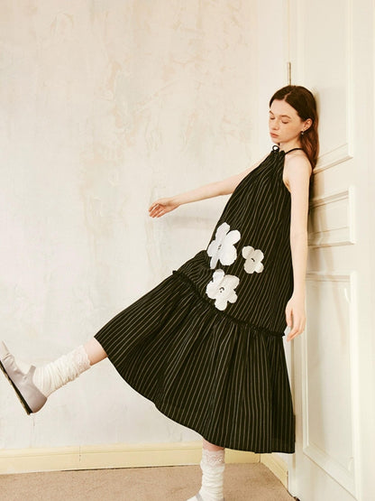 DIDDI MODA Silver Stripe Halter Neck A Line Maxi Dress