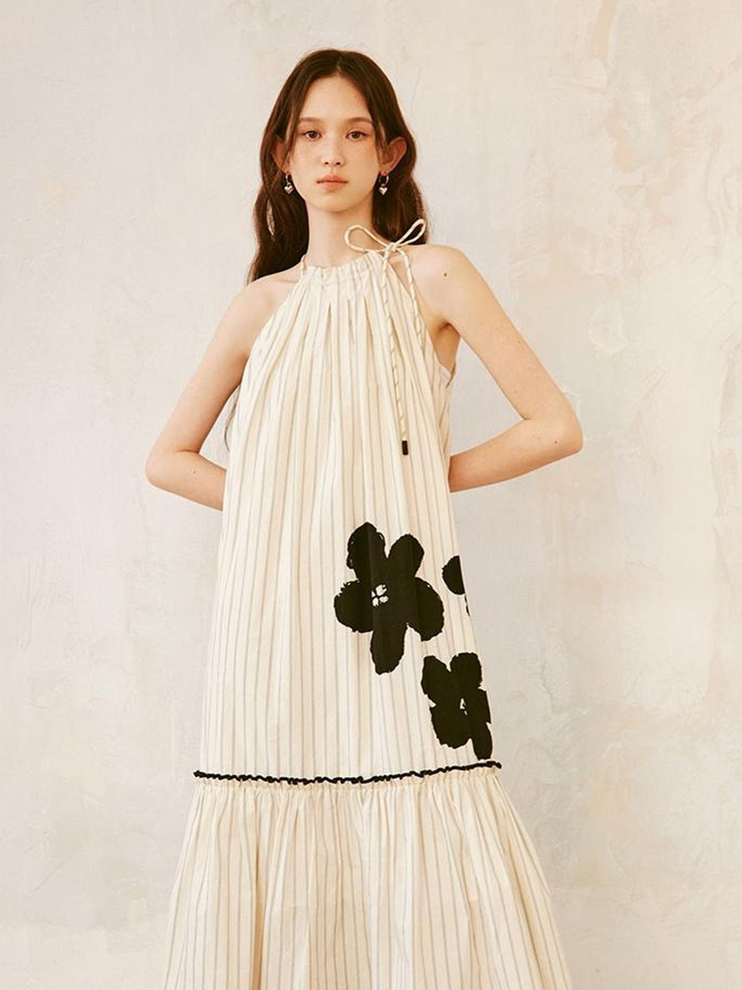 DIDDI MODA Silver Stripe Halter Neck A Line Maxi Dress