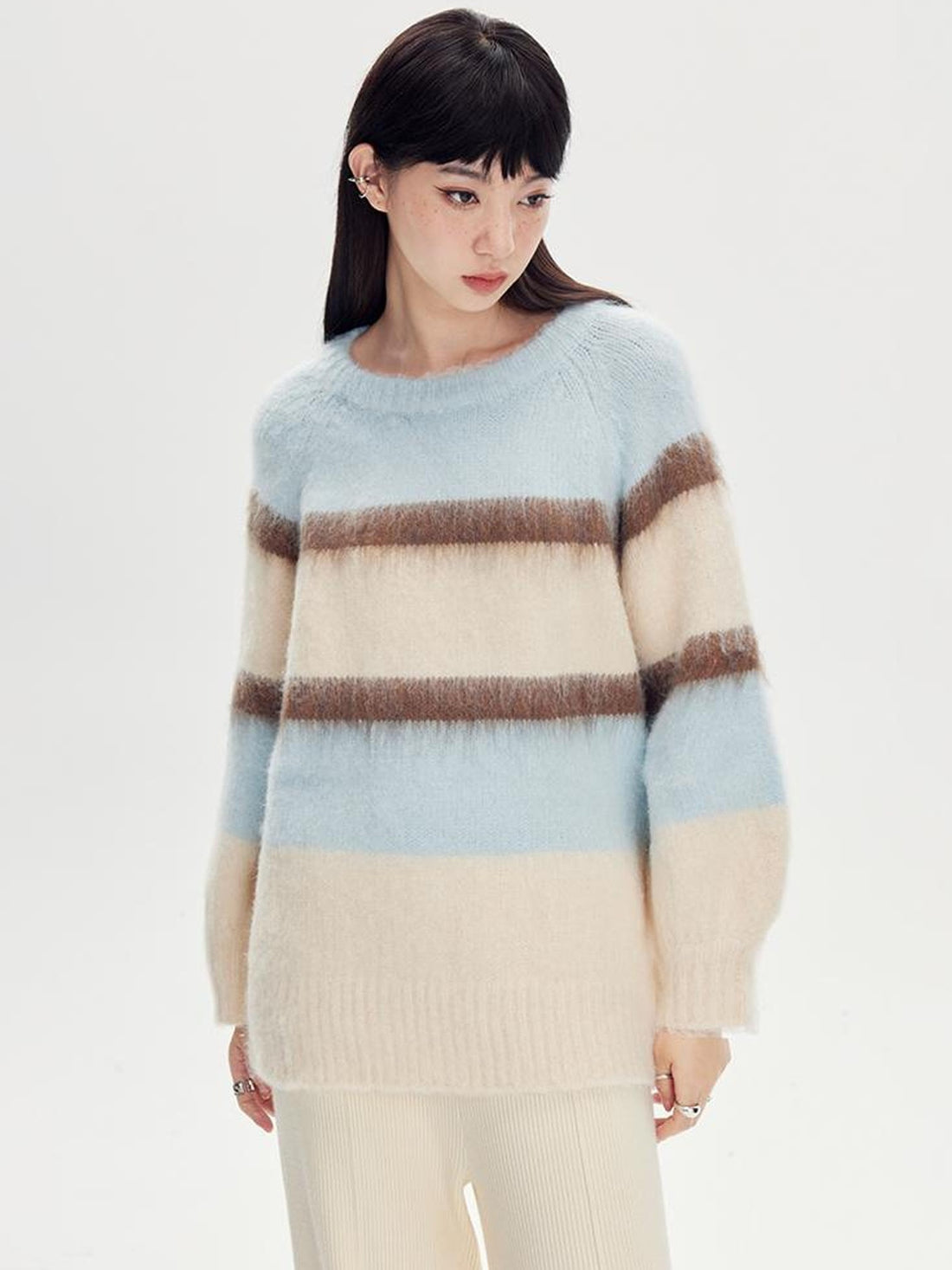 DIDDI MODA Soft Striped Knit Sweater With Colorblock Shoulder Cutout