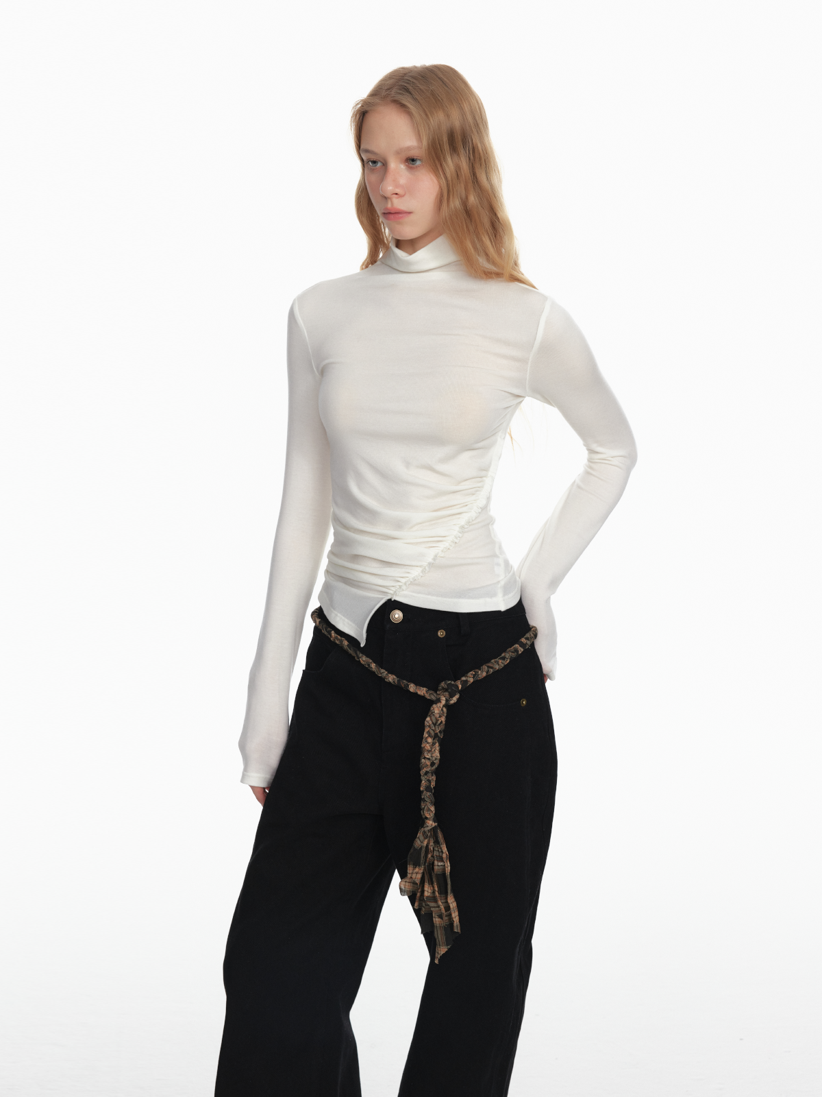 STRIKE A POSE Soft Wool Knit Women&