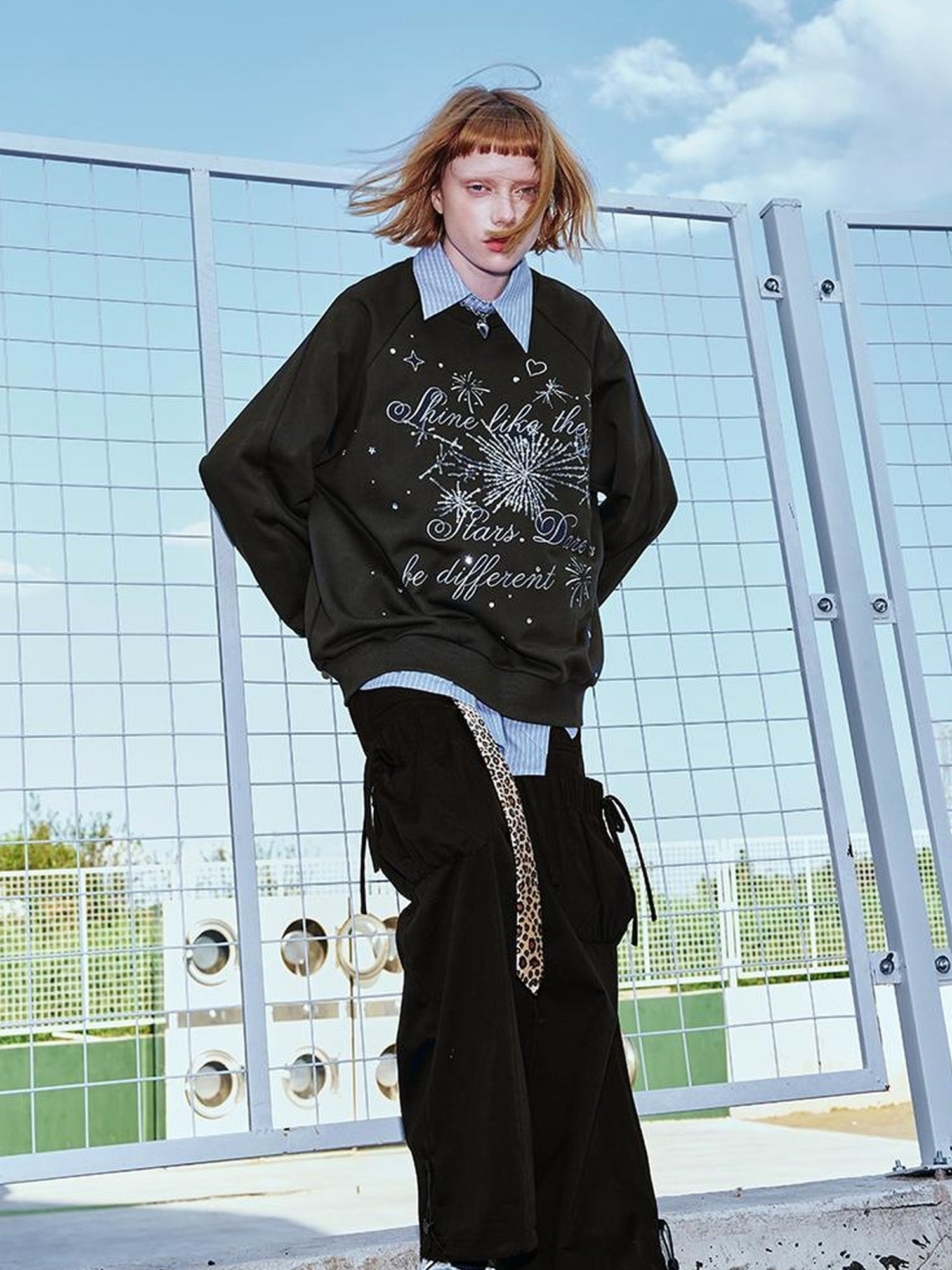 DIDDI MODA Sparkling Disco Embroidered Sweatshirt Asymmetrical Bow Shirt Set