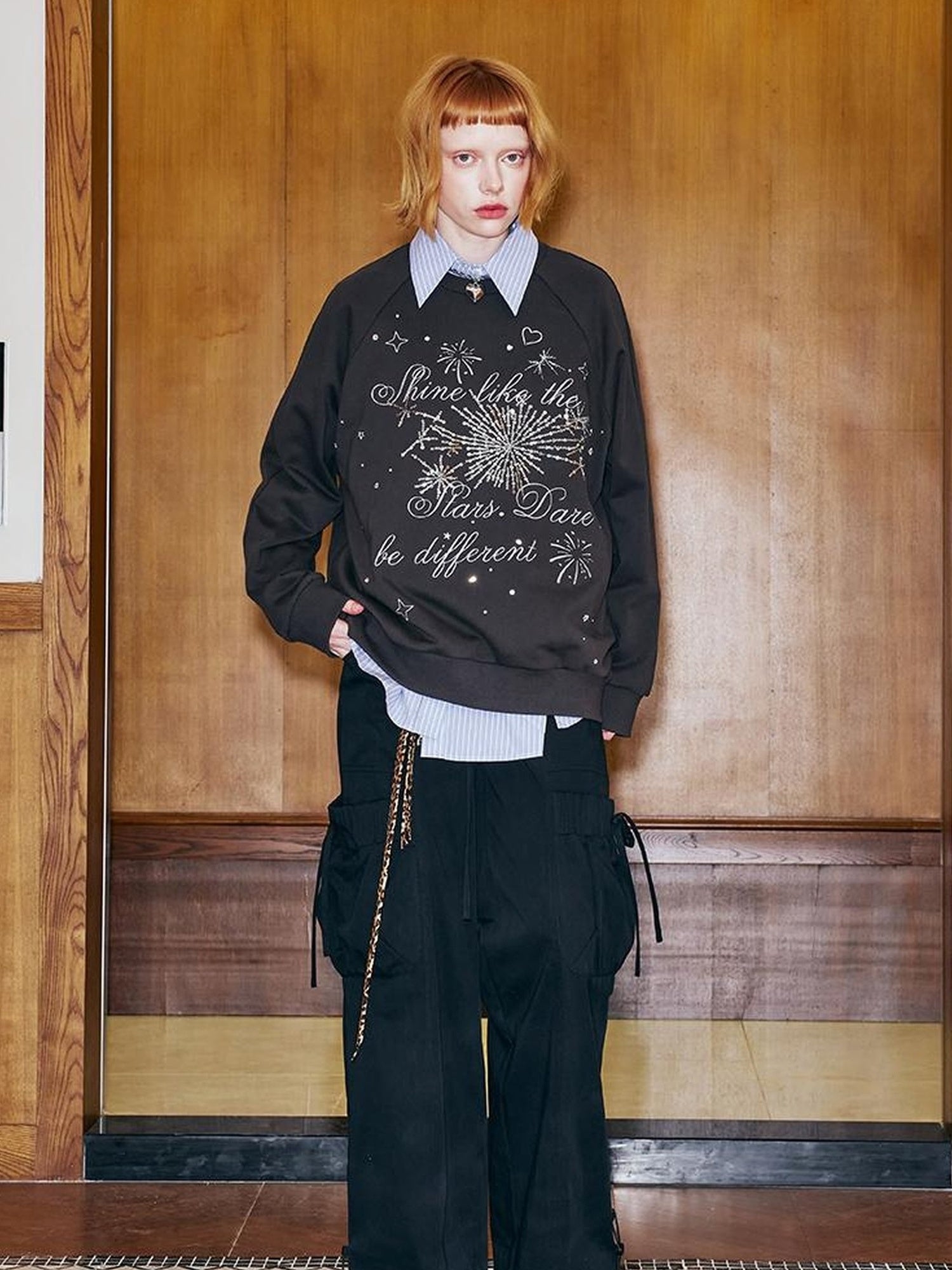DIDDI MODA Sparkling Disco Embroidered Sweatshirt Asymmetrical Bow Shirt Set
