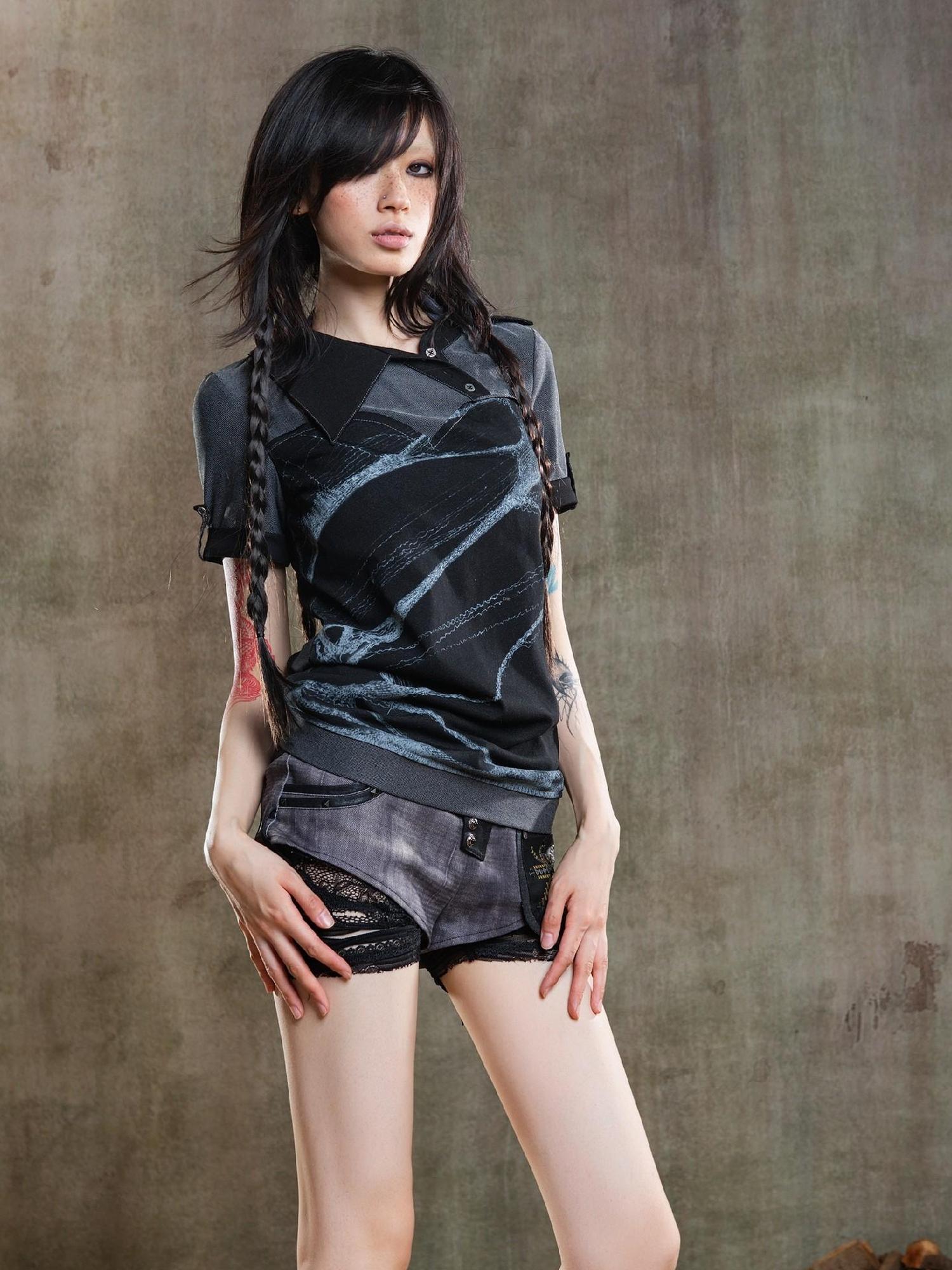 ARIADNAw Spiderweb Print Punk T Shirt Fearless Streetwear