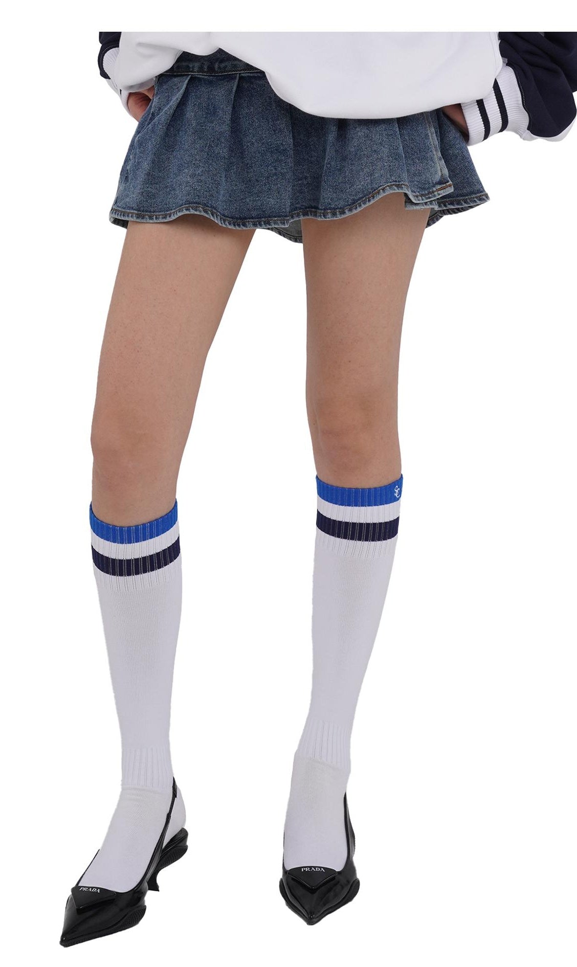 Sporty Embroidered Striped Calf Socks