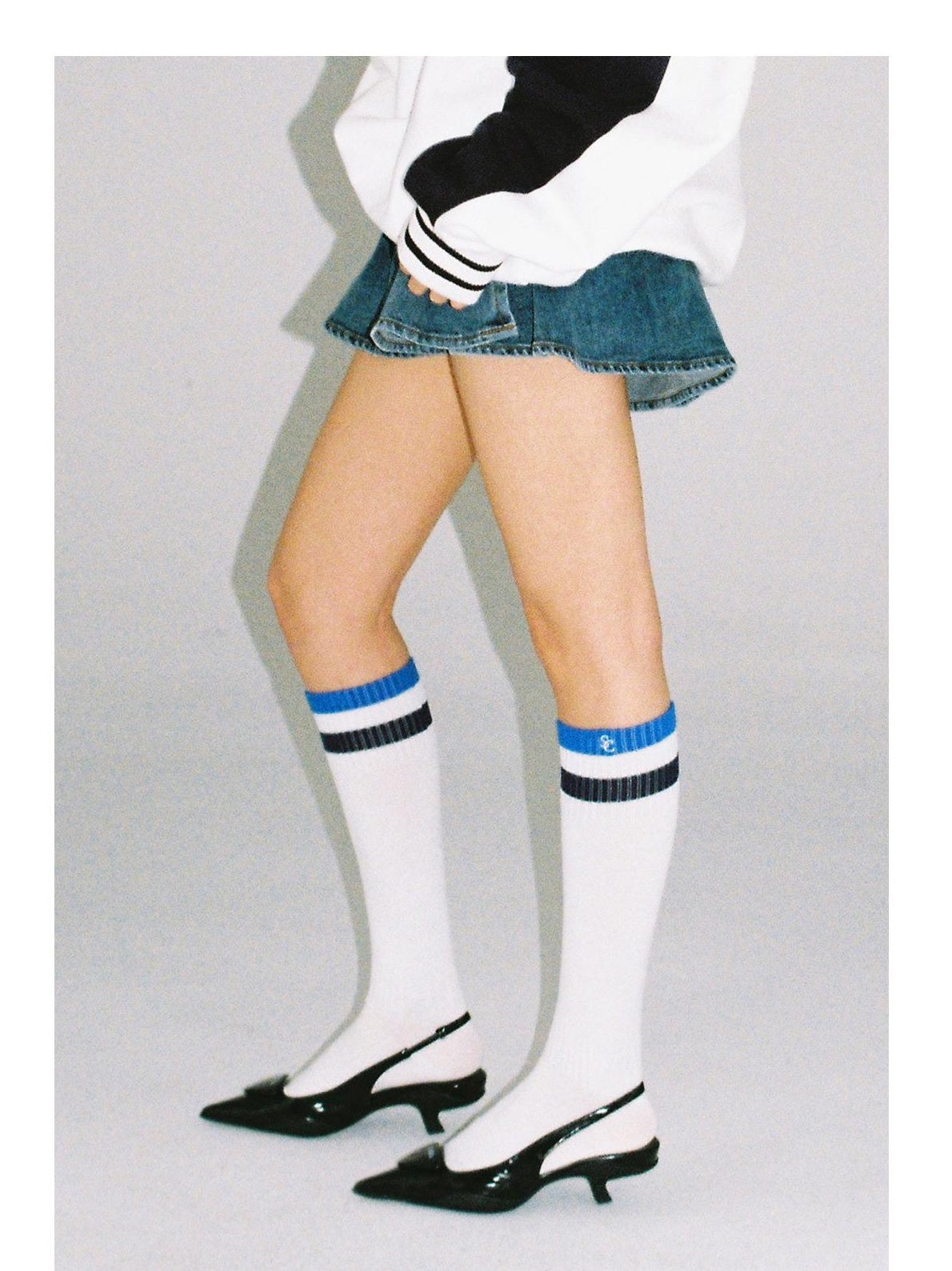 Sporty Embroidered Striped Calf Socks