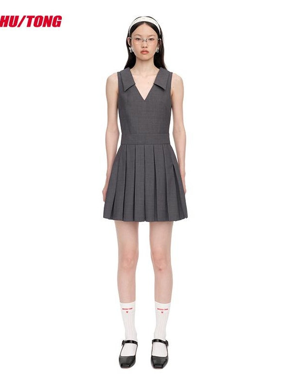 Spring New Arrival: Elegant Pleated Collar Dress