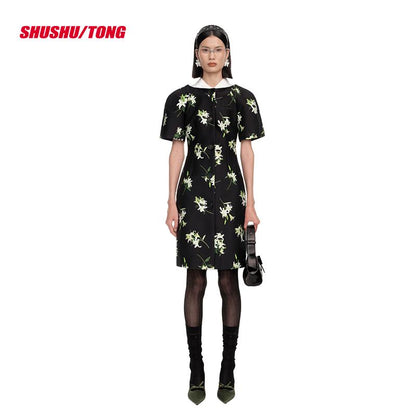 Spring New Arrival: Trendy Two-Tone Sleeveless Dress