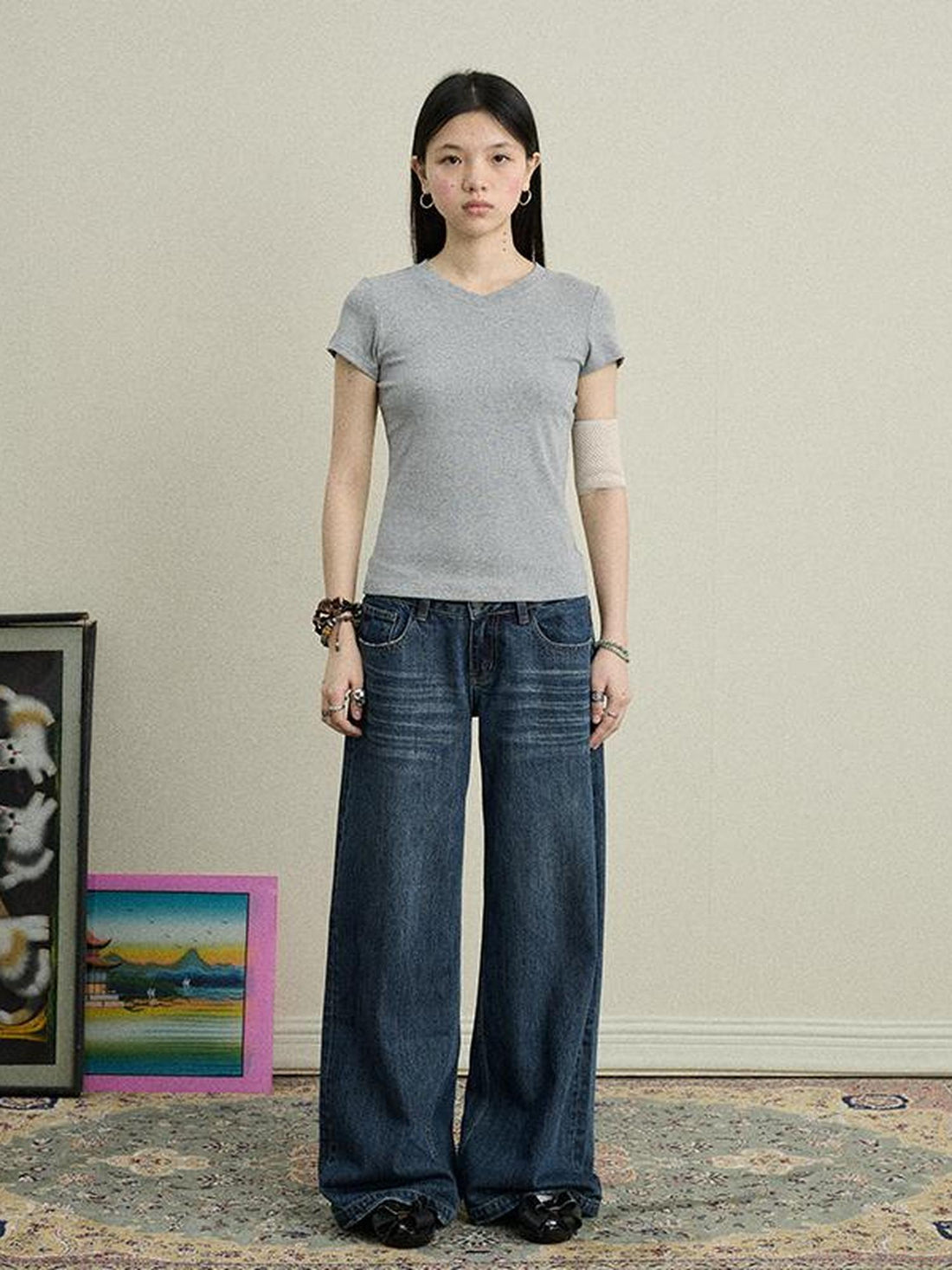 Achihara Stretchy Jelly V-Neck Basic T-Shirt