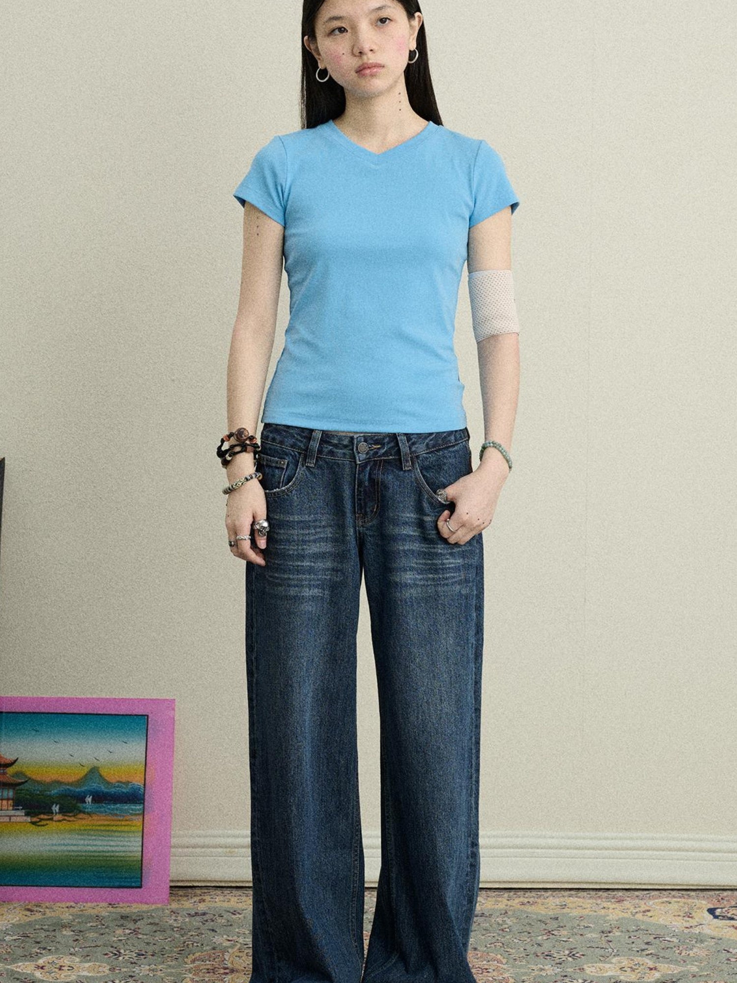 Achihara Stretchy Jelly V-Neck Basic T-Shirt