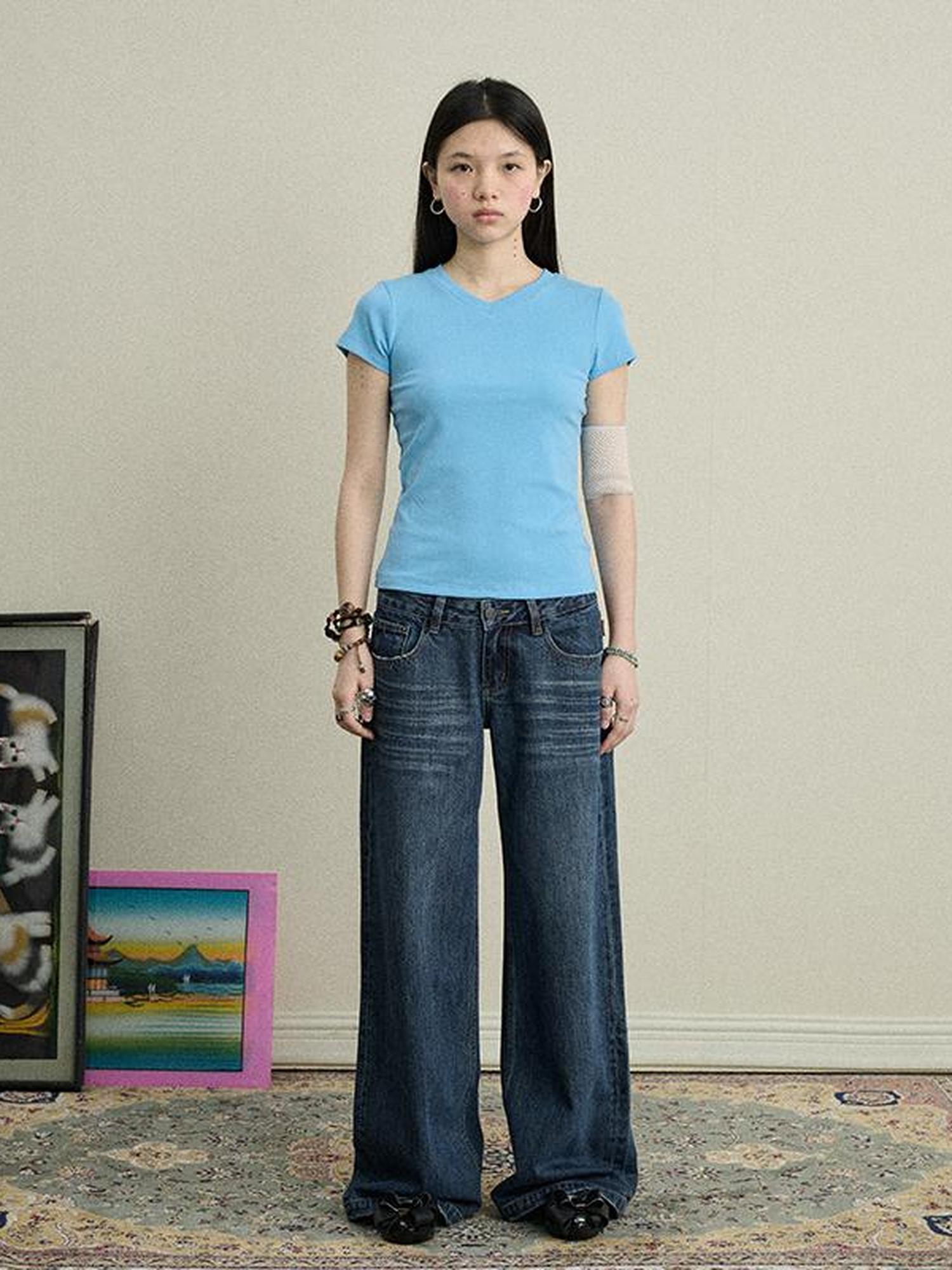 Achihara Stretchy Jelly V-Neck Basic T-Shirt