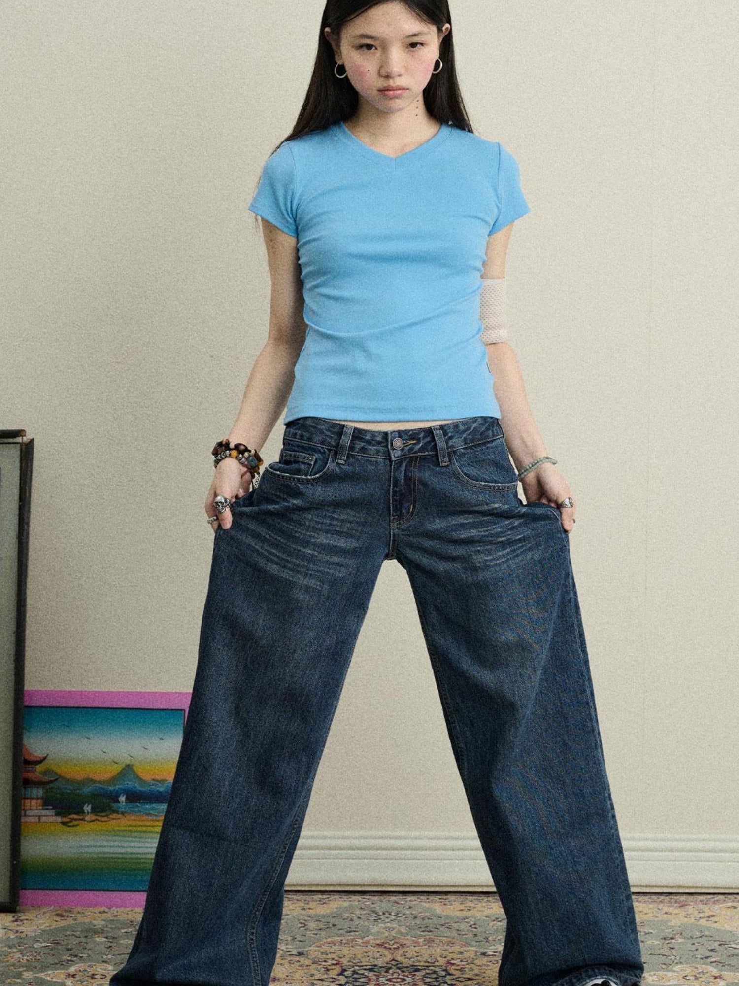 Achihara Stretchy Jelly V-Neck Basic T-Shirt